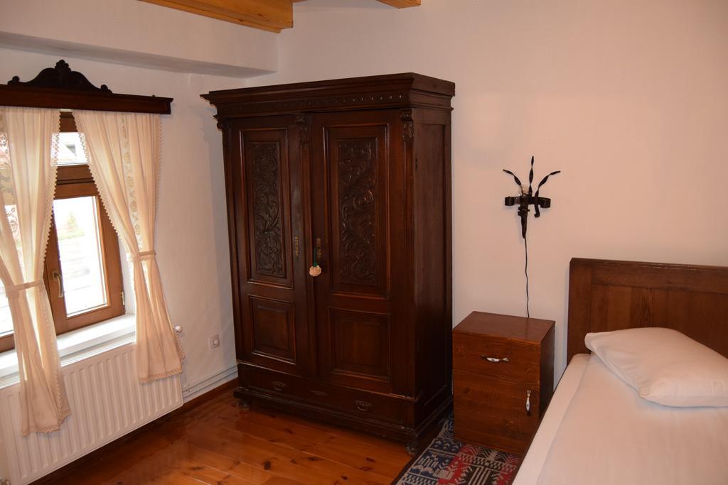 Casa Saseasca Villa Saschiz ภายนอก รูปภาพ