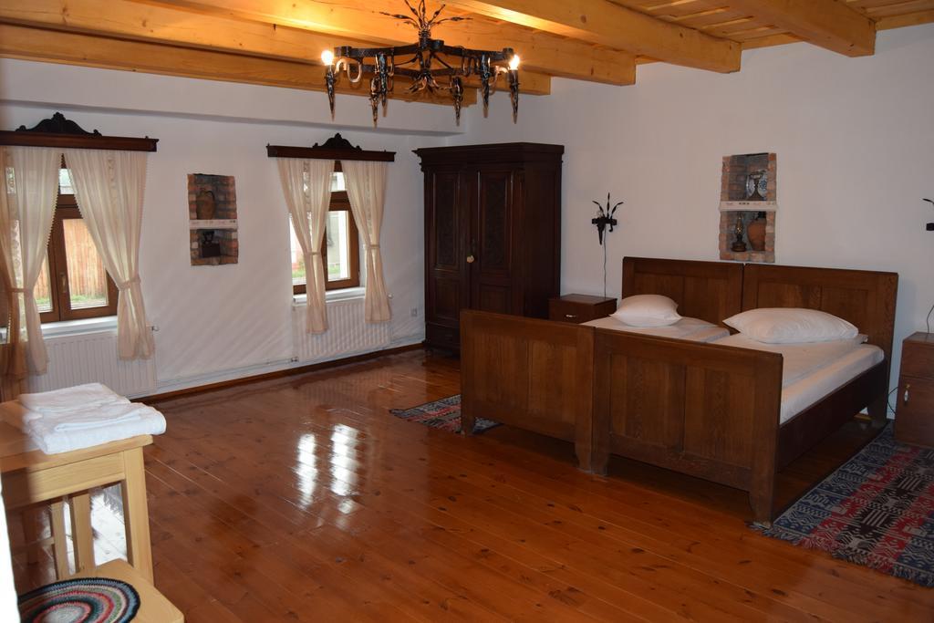 Casa Saseasca Villa Saschiz ภายนอก รูปภาพ